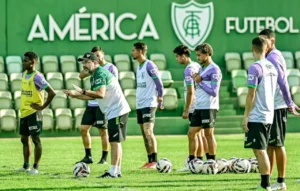 SÉRIE B: Duelo mineiro e sulista dão sequência à 15ª rodada