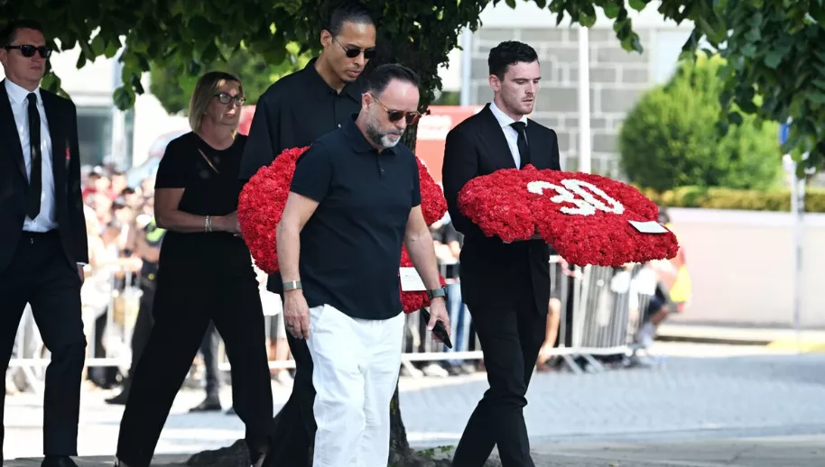 Emoção e homenagens marcam funeral de Diogo Jota e André Silva 1 Diogo Jota