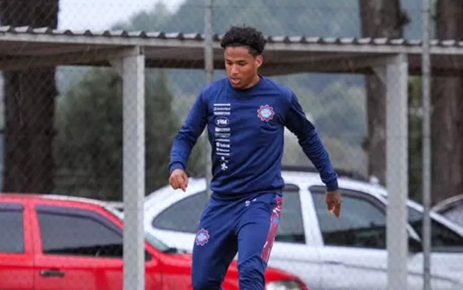 Caxias tem elenco completo pra encarar Ponte Preta na Série C