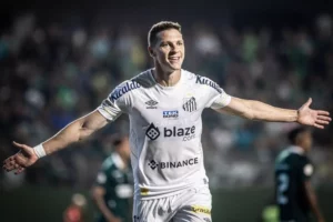 Santos anuncia rescisão com centroavante Furch, a caminho do Banfield