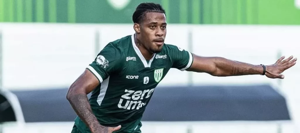 Boavista empresta atacante para clube do Vietnã