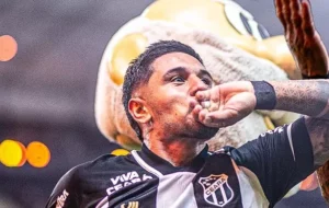 Ceará vence Fortaleza e segue invicto no Clássico-Rei no Brasileirão