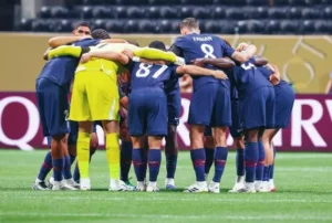 Em recuperação, Hakimi e Fabián Ruiz treinam separados no PSG