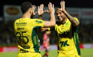 Brasileirão: Mirassol empata, mas continua firme na briga pela Sul-Americana