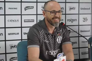 Moisés Egert exalta maturidade e elogia vitória fora do XV