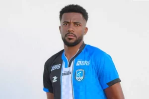 Manauara anuncia Tobinha para a segunda fase da Série D