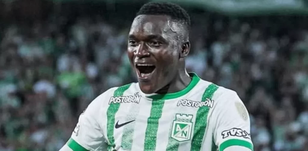 Athletico-PR anuncia a contratação de zagueiro colombiano 3 Kevin Viveros é o novo reforço do Athletico-PR (Foto: Divulgação/ Atlético Nacional)