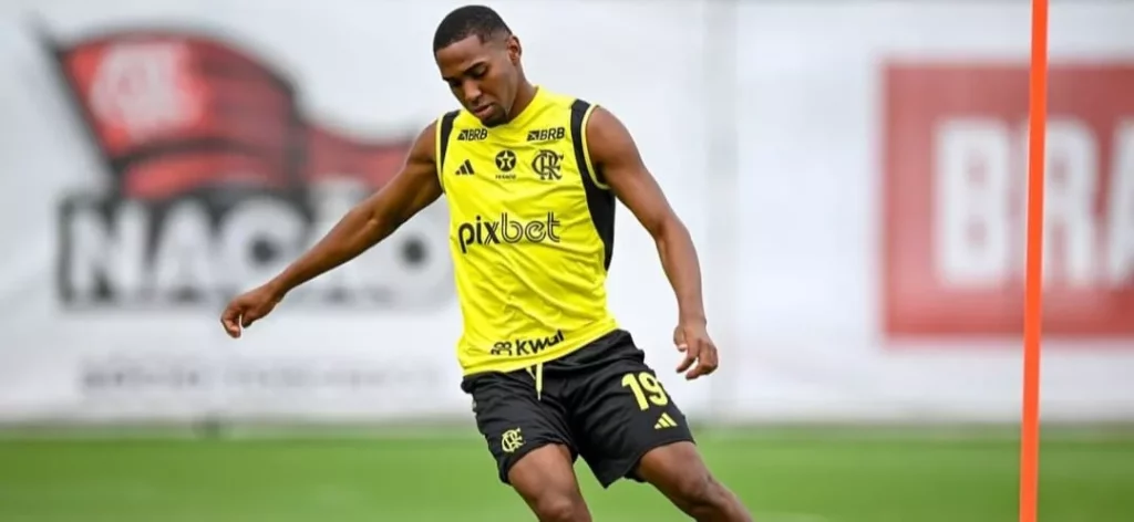 Flamengo recusa proposta de clube italiano por Lorran