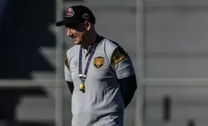 Zanardi assume Amazonas e estreia na Série B contra o Cuiabá