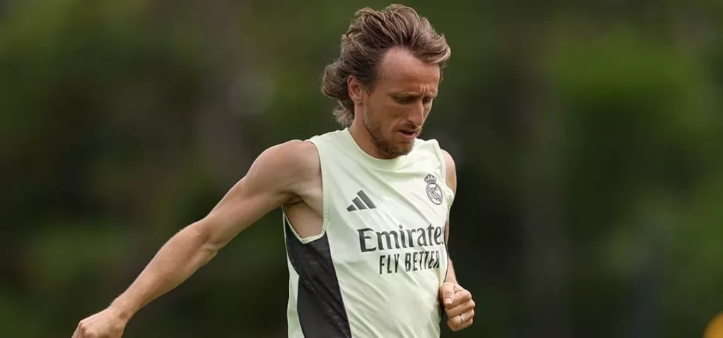 Modric se despede do Real Madrid com 597 jogos e 28 títulos