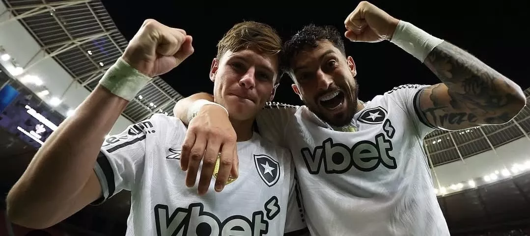 Montoro e Alex Telles