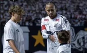 Neymar responde críticas após derrota do Santos para o Internacional