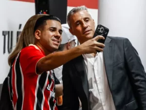São Paulo dobra de aproveitamento com Crespo e ganha moral para a Copa do Brasil