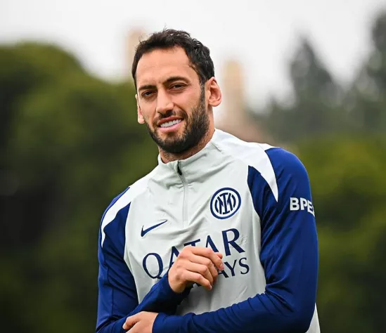 Çalhanoglu rebate Lautaro após queda da Inter de Milão: ‘Nunca traí esta camisa’