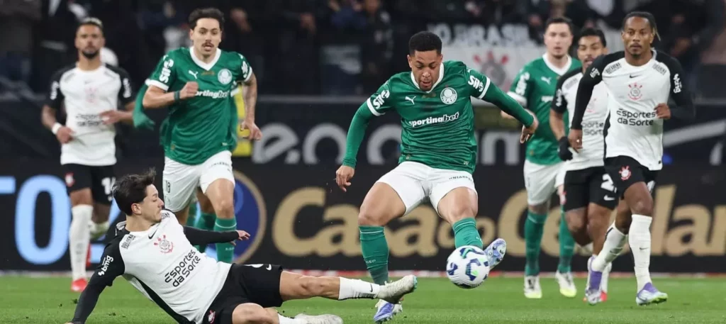 Entenda regra e decisão do VAR em Corinthians x Palmeiras