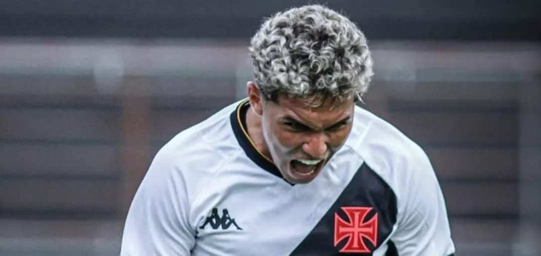 Paulinho Vasco Lateral