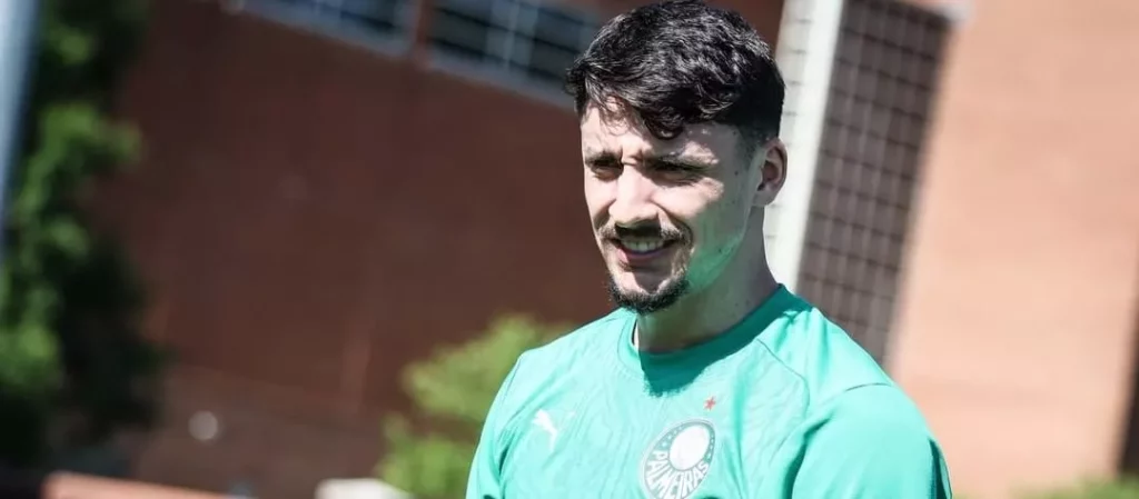 Piquerez celebra renovação com Palmeiras: ‘Muito gratificante’