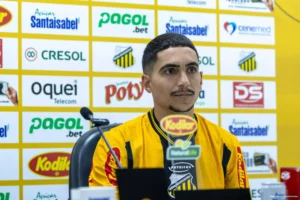 Reforço do Novorizontino, lateral celebra acerto: 