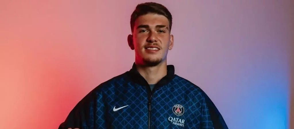 PSG anuncia contratação de jovem goleiro brasileiro