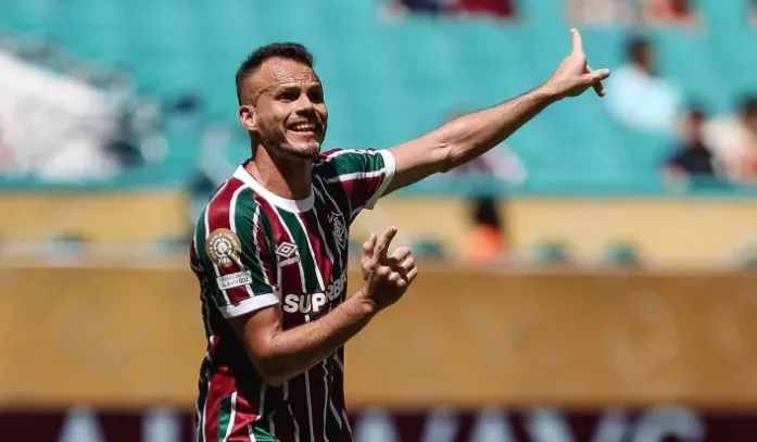 Renê mira Chelsea e brinca com Fluminense "azarão" 1 Rene projeta duelo do Fluminense contra o Chelsea