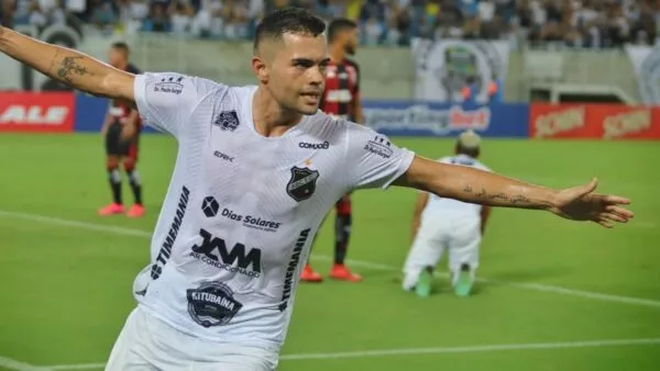 Richardson pode reforçar o ABC contra o Maringá pela Série C 2 Richardson pode reforçar o ABC contra o Maringá pela Série C (Foto: Luciano Marcos/ABC)