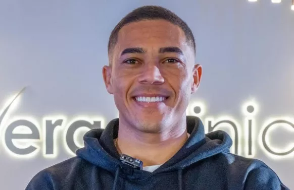 Grêmio acerta com Carlos Vinicius para reforçar ataque em 2025