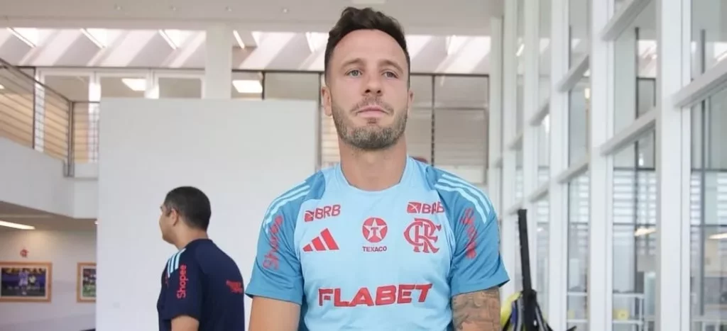 Saúl e Samuel Lino aparecem no BID e podem estrear pelo Flamengo