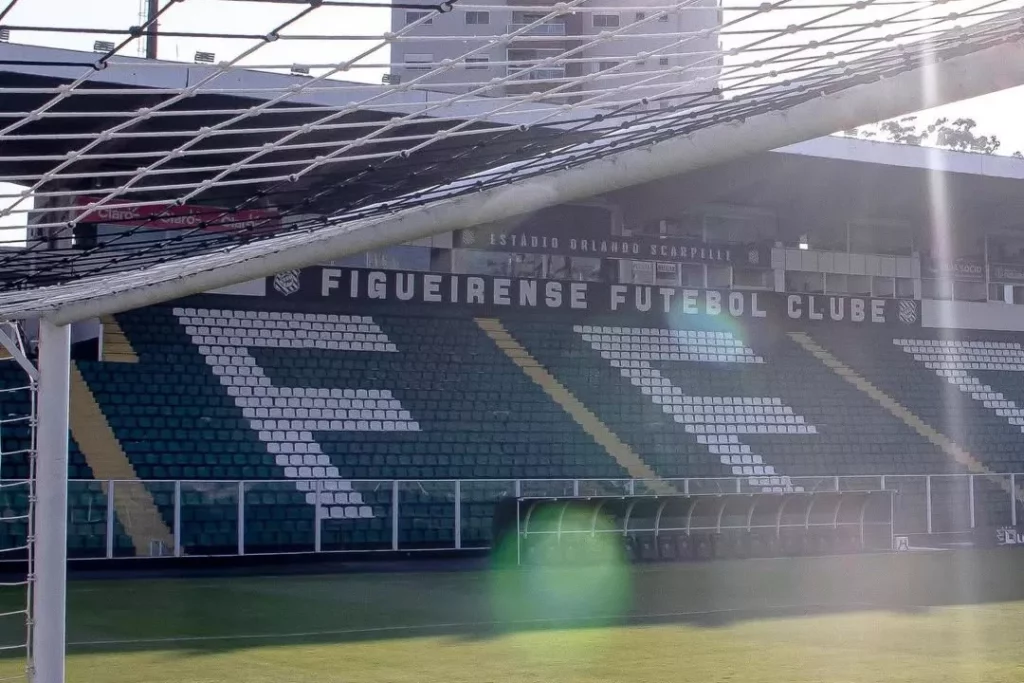Figueirense x Anápolis - Onde assistir, horário e escalações! 2 Figueirense x Anápolis - Onde assistir, horário e escalações! (Foto: @patrick.floriani / FFC)
