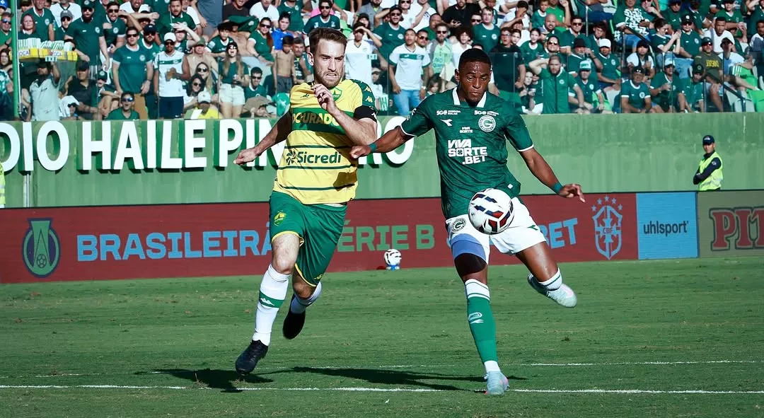 Goiás 3 x 1 Cuiabá – Vitória e liderança na Série B (Foto: Divulgação/Goiás)