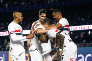 São Paulo 2 x 1 Athletico-PR - Tricolor sai na frente na Copa do Brasil