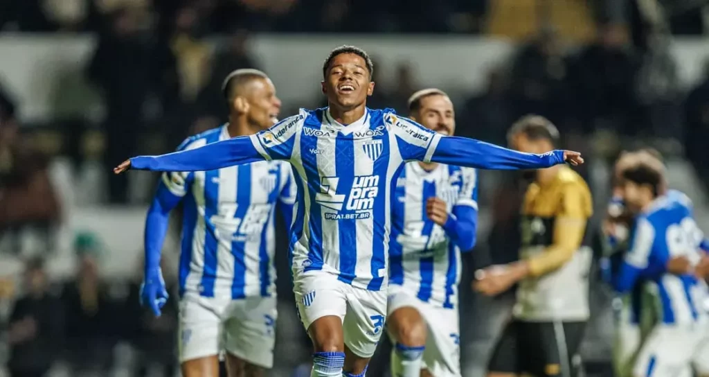 Com heróis de clássicos, confira a Seleção FI da 14ª rodada da Série B 2 Screenshot 2025 07 01 at 00 04 44 Avai vence o Criciuma e volta ao G4 — Avai F.C