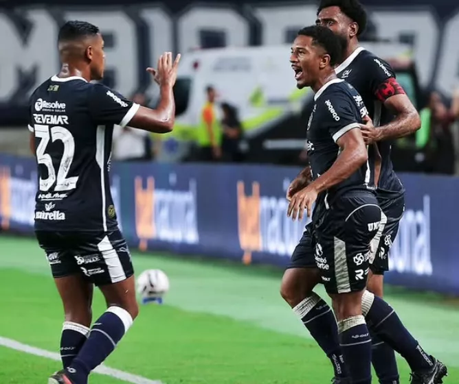 Série B: Remo não libera zagueiro para assinar com o ABC 2 Remo vira para cima do Avaí e segue na cola do G-4 da Série B