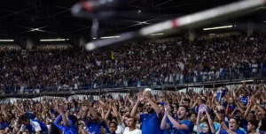 Cruzeiro descarta novo estádio e foca parceria com Mineirão