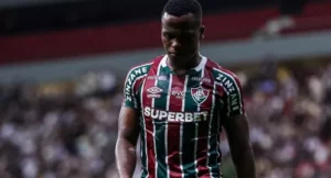 Arias se despede do Fluminense e mira sucesso no Wolverhampton