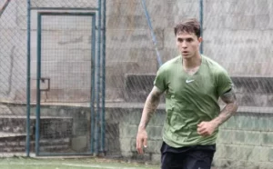 Santos tenta vender Zanocelo após retorno de empréstimo