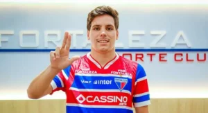 Lucca Prior renova com Fortaleza até 2027 após 1º gol no profissional