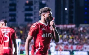 Inter recusa oferta milionária do Portland Timbers por Wesley