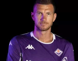 Fiorentina anuncia Edin Dzeko de graça até 2026