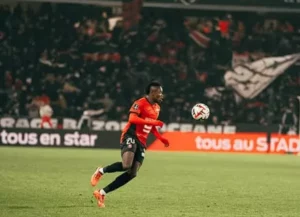 Vasco esbarra em Rennes e negociação por Andrés Gómez trava