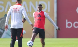 Inter define escalação para duelo decisivo contra o Vitória