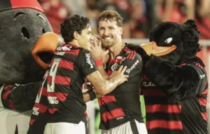 Com 6 times vencedores, veja SELEÇÃO FI da 17ª rodada do Brasileirão!