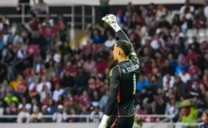 Bahia negocia goleiro do futebol português para reforçar elenco