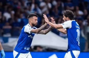 Flamengo recupera a liderança e Ceará é surpresa da rodada