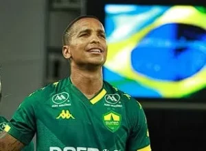 Cuiabá e empresário de Deyverson encerram disputa na Justiça