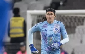 Cássio fala sobre volta marcante à Arena em Cruzeiro x Corinthians