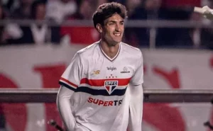 Dinenno fora das oitavas: São Paulo perde atacante na Copa do Brasil