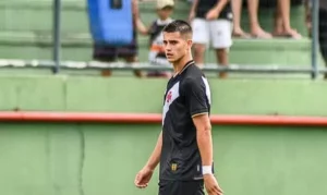 Vasco conta com retornos de Estrella, David e Leandrinho para 2025