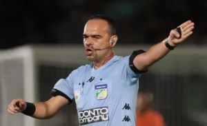Segundona: Veja a arbitragem dos 4 jogos da 4ª rodada