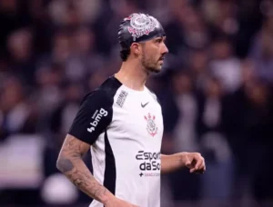 Gustavo Henrique analisa defesa do Corinthians e projeta Dérbi na Copa do Brasil