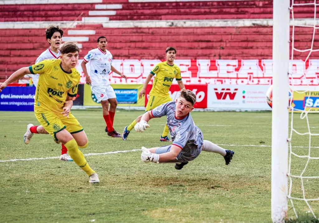 Mirassol faz boas campanhas nas competições de base 4 Sub 15 MFC